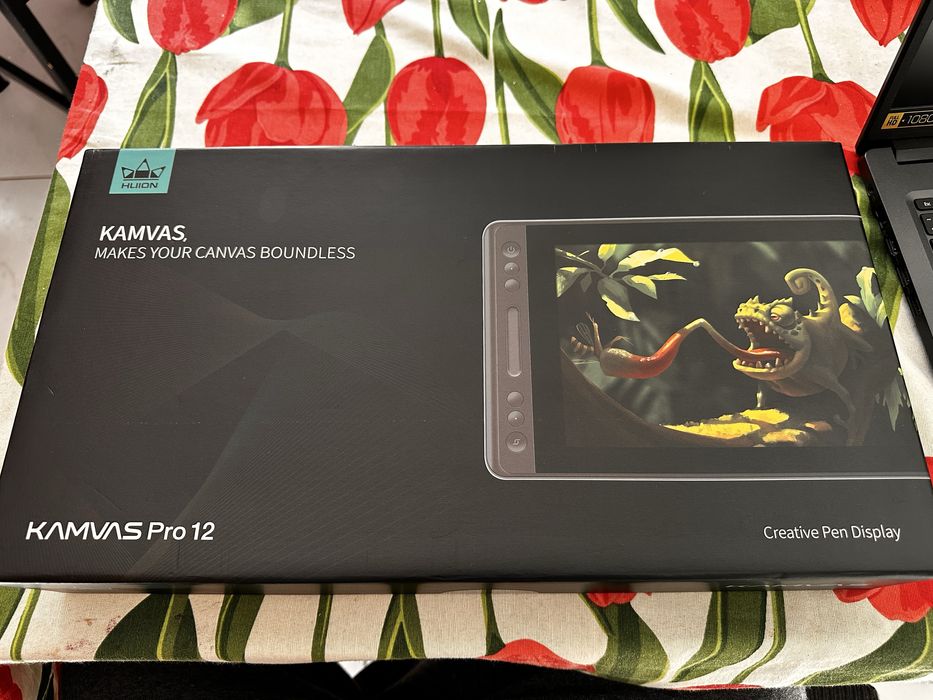 Tablet graficzny Huion KAMVAS Pro 12 stan idealny 100% komplet
