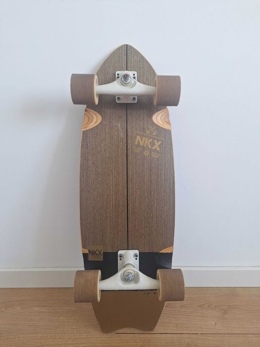 Surfskate NKX Maverick 31” – bom estado