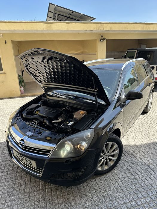 Opel astra h cosmo m6 1.7