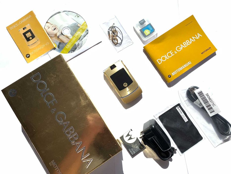 Téléphone Motorola DG Dolce & Gabbana Gold GSM V3i En Boite - Non Testé