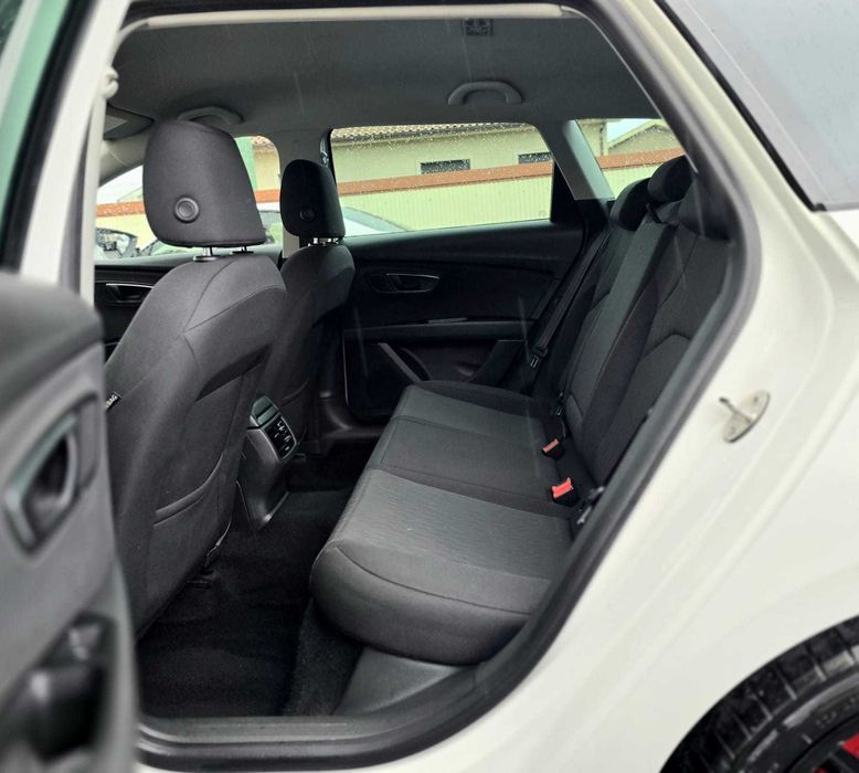 SEAT LEON ST FR 5F 1.6TDI 110CV "LOOK CUPRA"