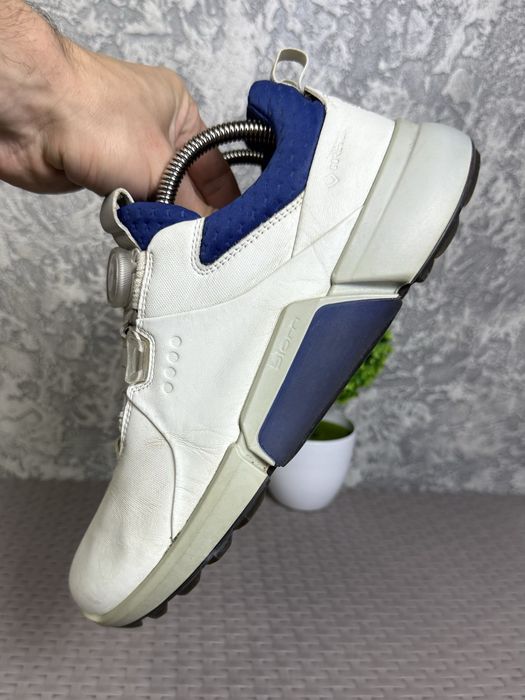 Ecco gore-tex biom кроссовки полуботинки 41 размер трекинговые кожаные