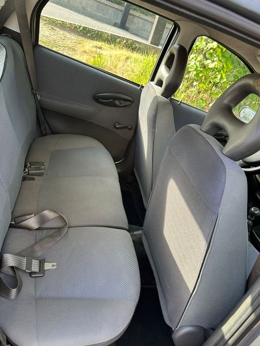 2004 Fiat Punto Fire com AC gelando