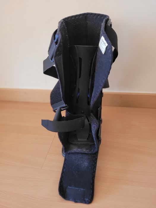 Bota ortopedica para pé