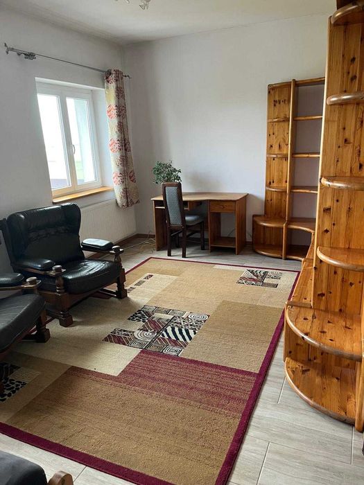 pokój lub mieszkanie na wynajem