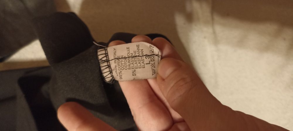 Czarna tunika L z eko skórą