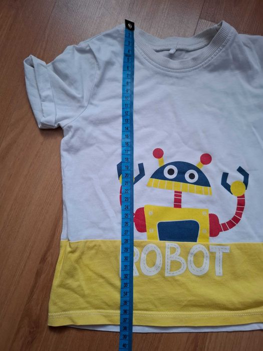 Komplet spodenki + koszulka robot 98