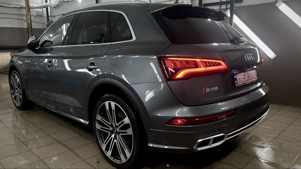 Терміновий продж Audi sQ5 2017 року