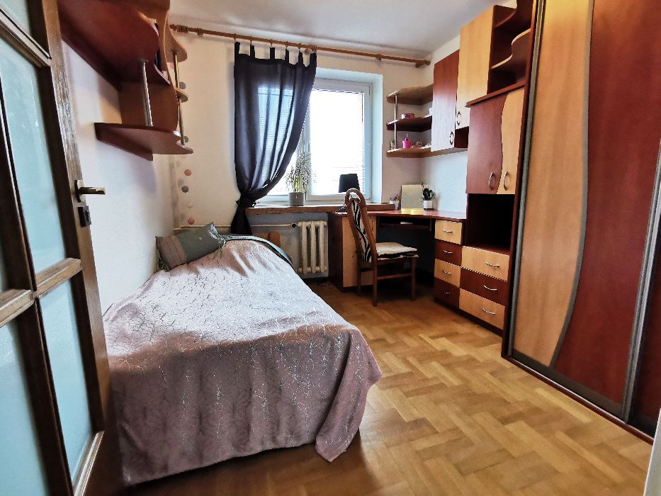 Nowe Miasto, ul. Wiejska 70, blisko PB, UwB, UMFC, pokój z balkonem