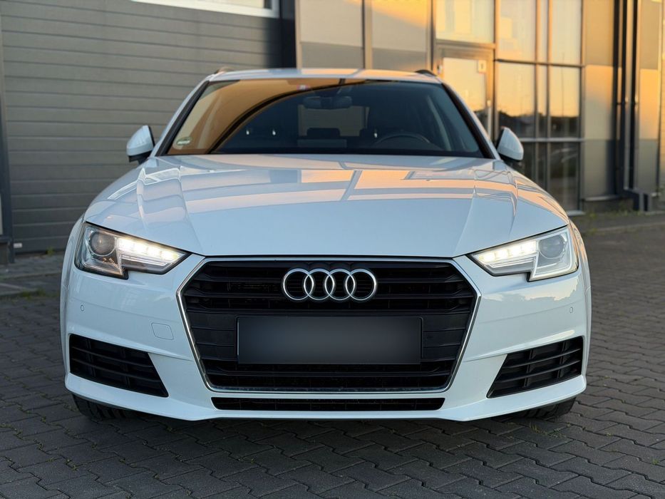Audi A4 Avant 2.0D 150PS Automat Skóra Xenon Sport pakiet