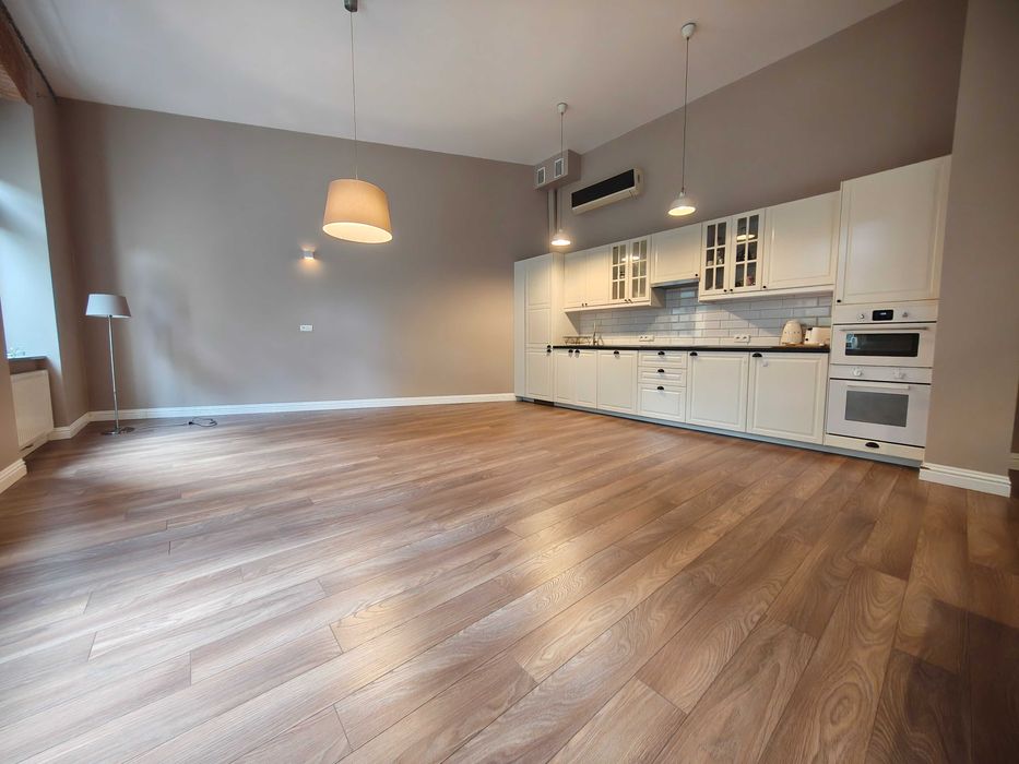Stare Miasto-Planty-Dunajewskiego 130m2 4pokoje 2 łazienki / biuro w centrum