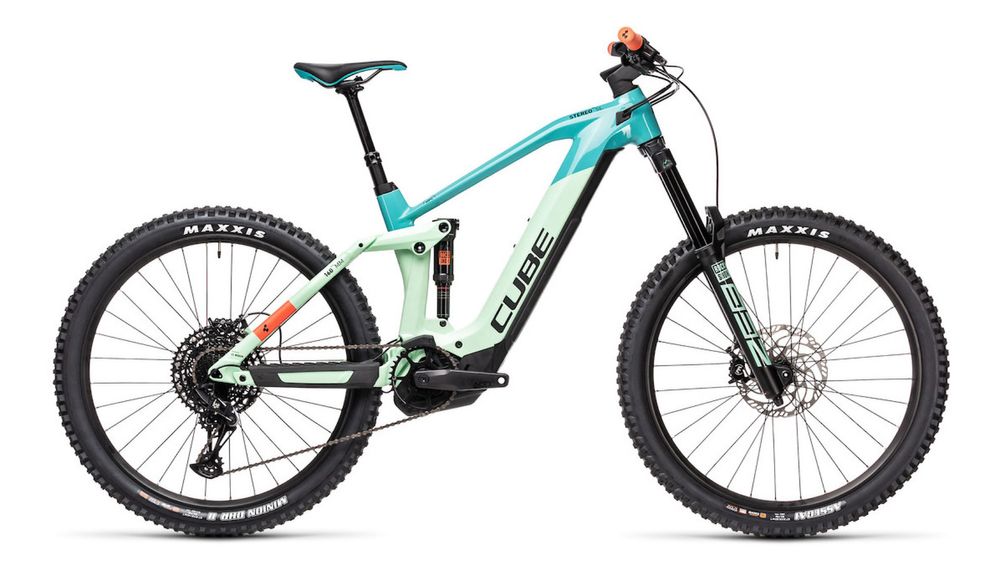 Cube stereo hibrid 160