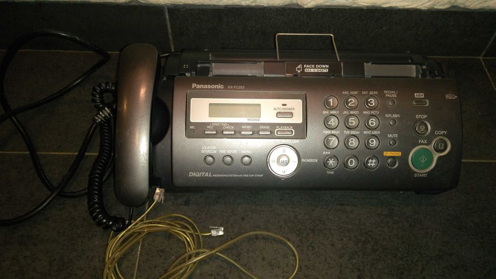 Факс Panasonic KX-FC253UA