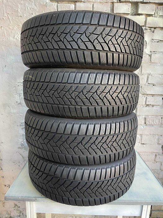 Шини б/в 215 60 R16 Dunlop Winter Sport 5