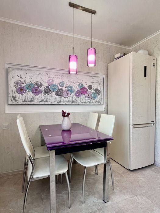 Пропонується сучасна  2- х кімнатна квартира на 3 Южний Ромакс