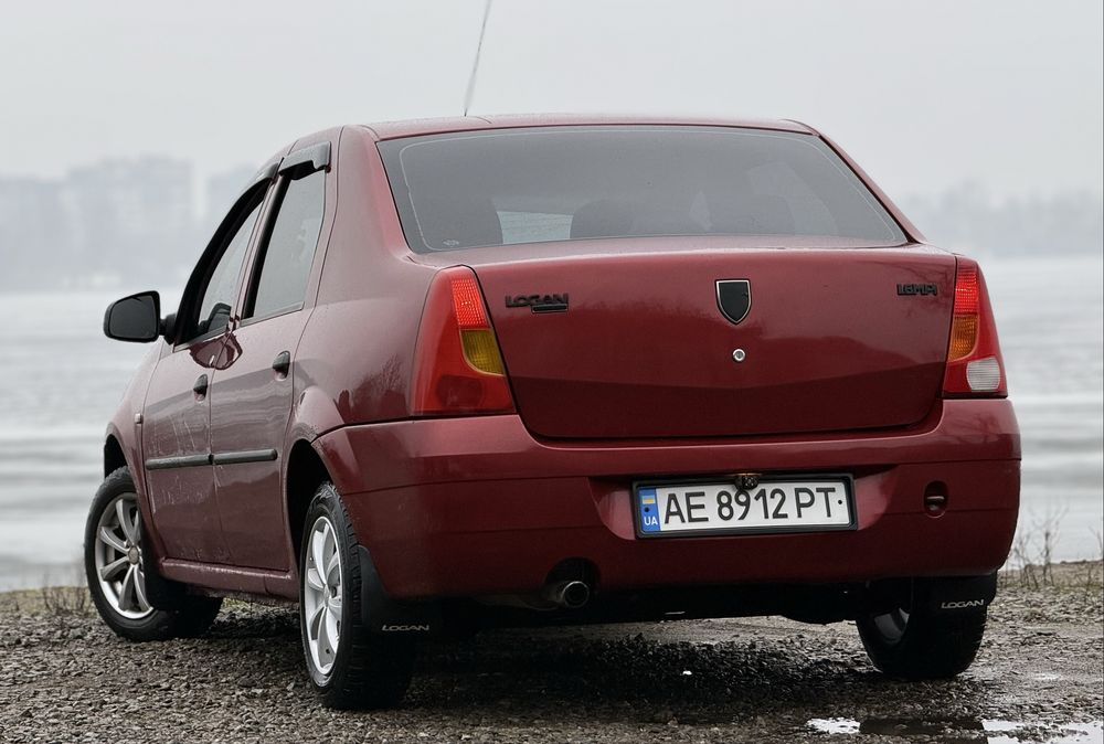 Dacia Logan 1.6 MPI Laureate газ/бензин