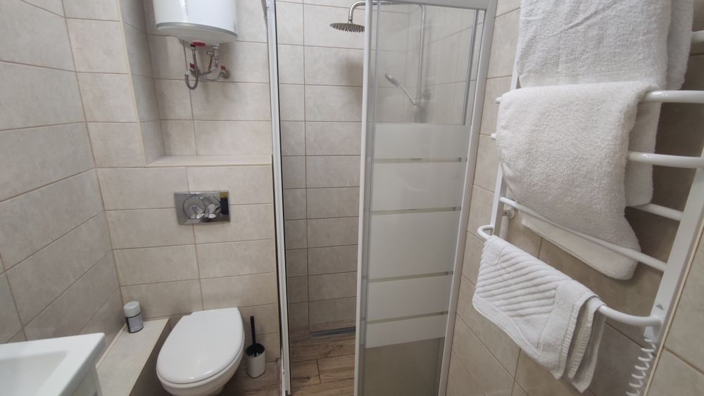 Подобово Студія на Подолі з терасою, Фіскальний чек Контрактова, Wi-Fi