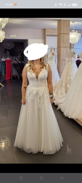 Suknia ślubna kolor ivory