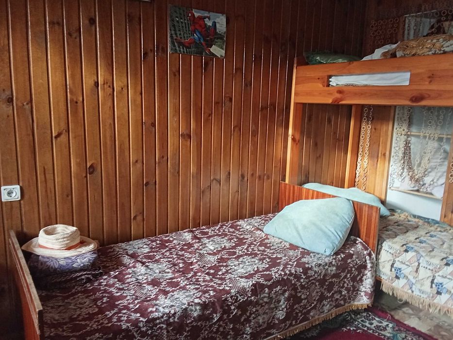 Продам дачу біля моря