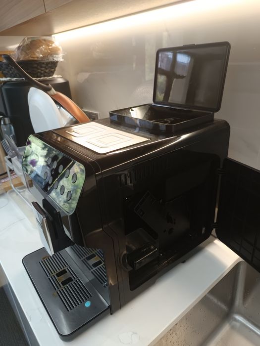 Máquina de café super automática cecotec