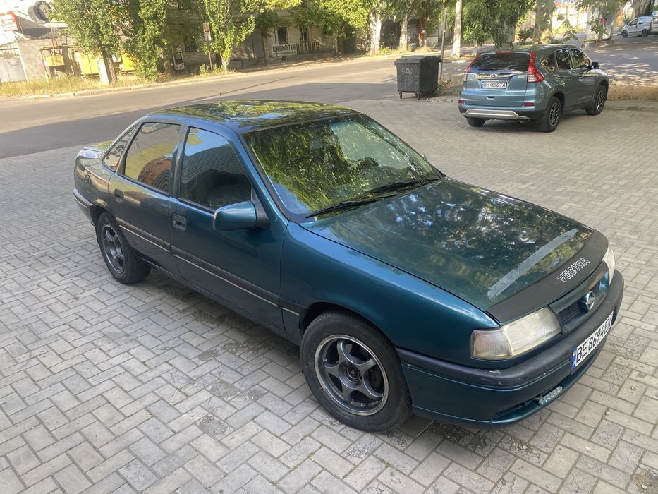 Продам Opel 1.8 газ-бенз