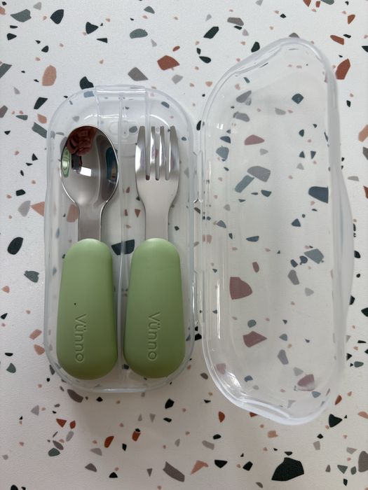 Conjunto de Alimentação Infantil em Silicone e Aço Inoxidável