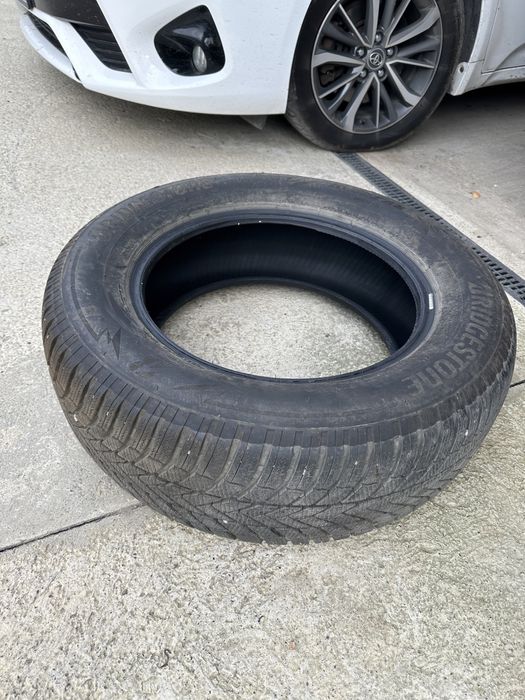 Зимова резина Bridgestone