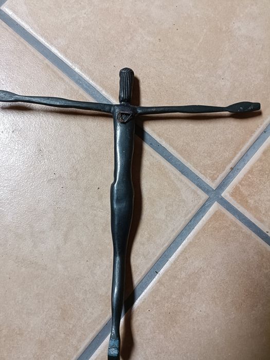 Jesus Cristo em metal