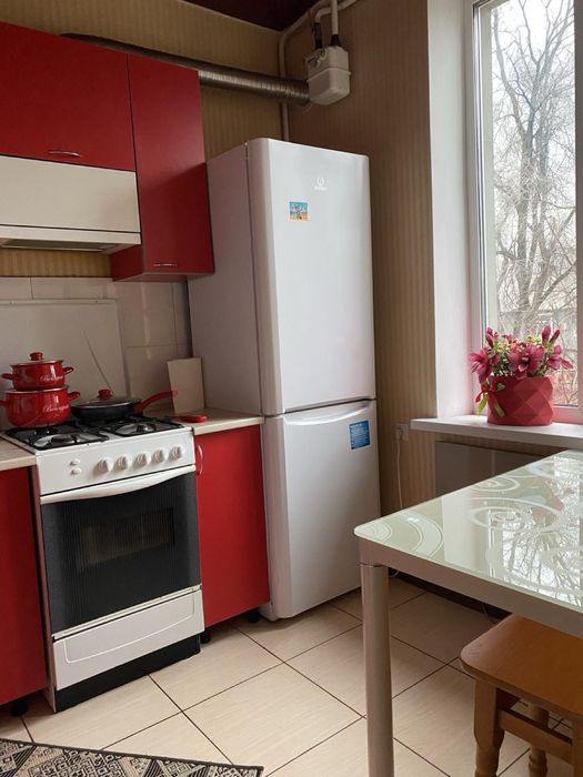 Здається подобово житло