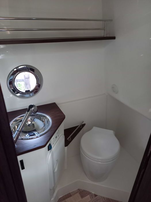 Jacht motorowy Coral 28 HTC -2026