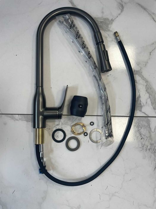 Мойка Lidz 7849BL PVD левая и смеситель с выдвижным изливом Kroner