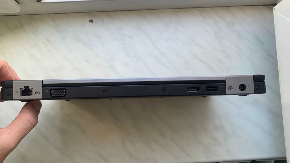 Dell Latitude E5270 i5-6300u