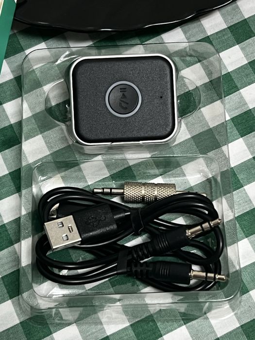 Adaptador AUX Portátil Mãos-Livres para Carro