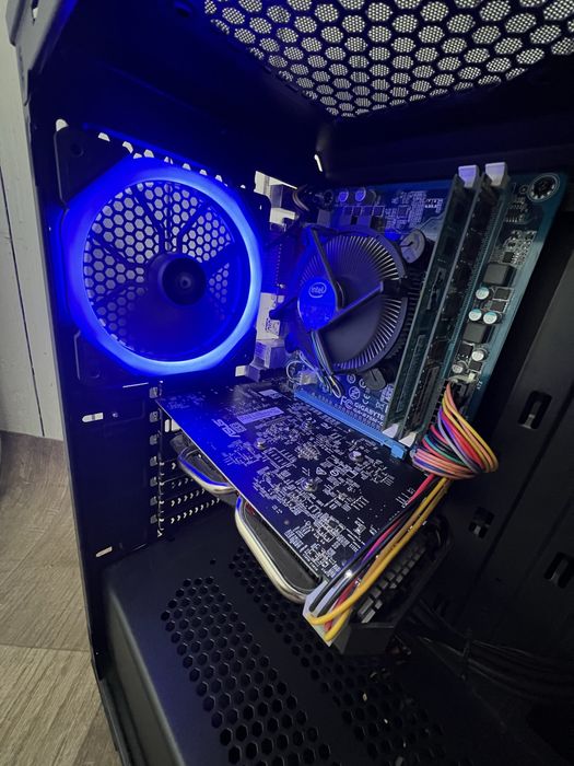 »Ігровий ПК Inel i7 4/8 ядер• RX 460 4 Gb• DDR3 16 Gb• SSD 120/320 Gb