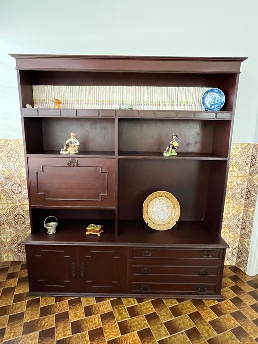 Móvel de sala antigo