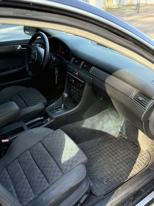 Продам Audi A6C5 1.8 газ/бенз