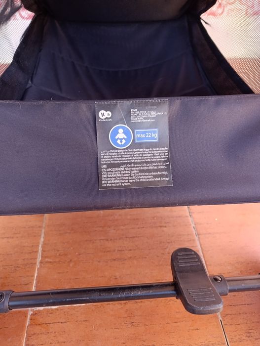 Carrinho de bebé kinderkraft