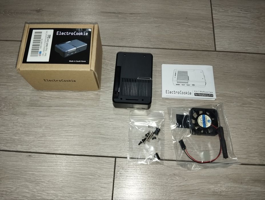 Wielofunkcyjna obudowa do Raspberry Pi 4