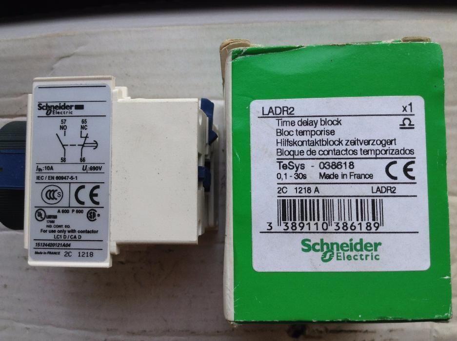Доп.Конт. Блок с выдержкой времени на откл. 0.1…30с.SCHNEIDER ELECTRIC