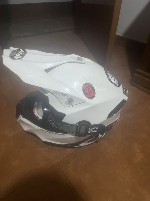 Vendo capacete airoh