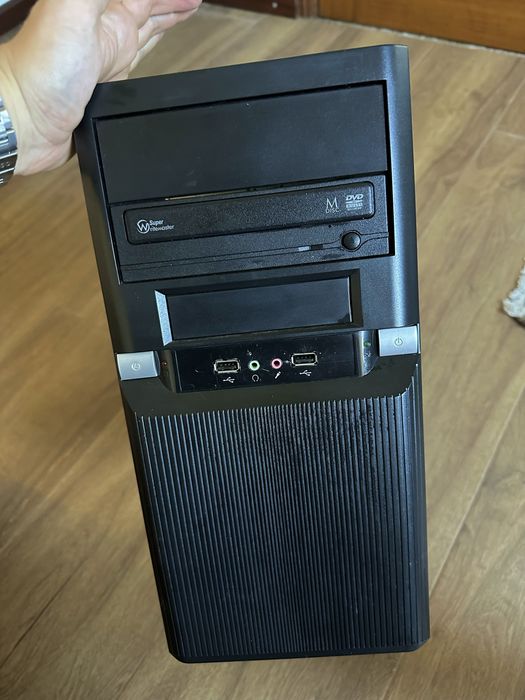 PC Desktop — ASUS H81M-K, Intel (cooler original)