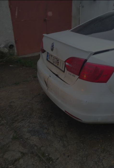 Послуги авто маляра,зварщика, поліровка, кузовні роботи малювання