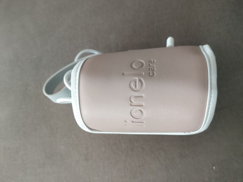 Przenośny podgrzewacz butelek