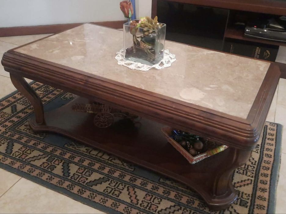 Mesa de centro de madeira