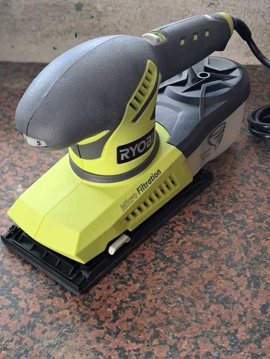 Lixadora RYOBI 280W