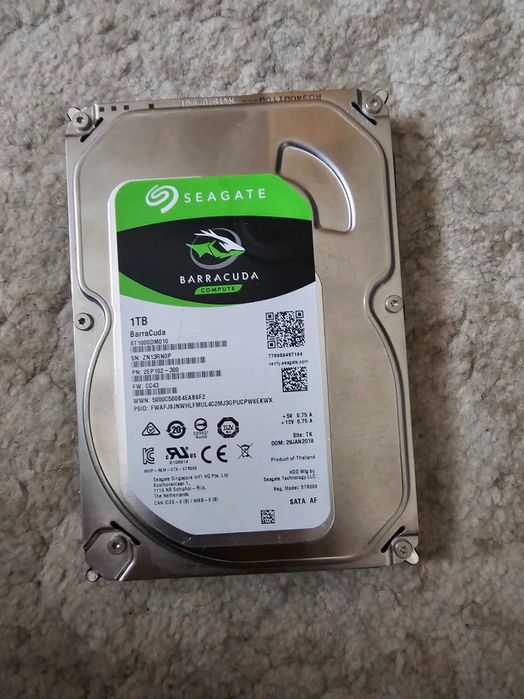 Komputer Intel E8400, 4Gb RAM, Nvidia GT710 + monitor NEC EA243WM