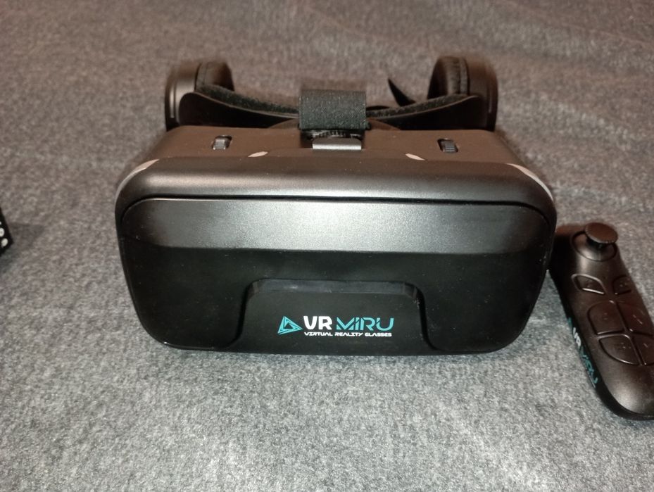 Okulary VR Gogle 3D Miru VMR600E prezent na komunię Stan idealny