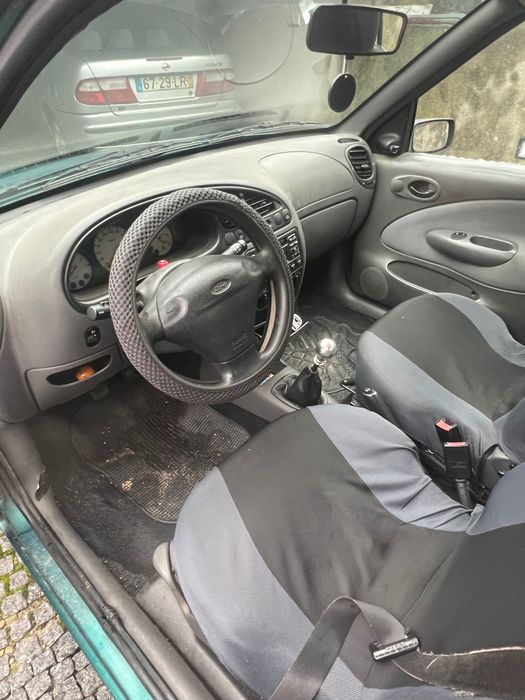 Ford fiesta techno 1.2l