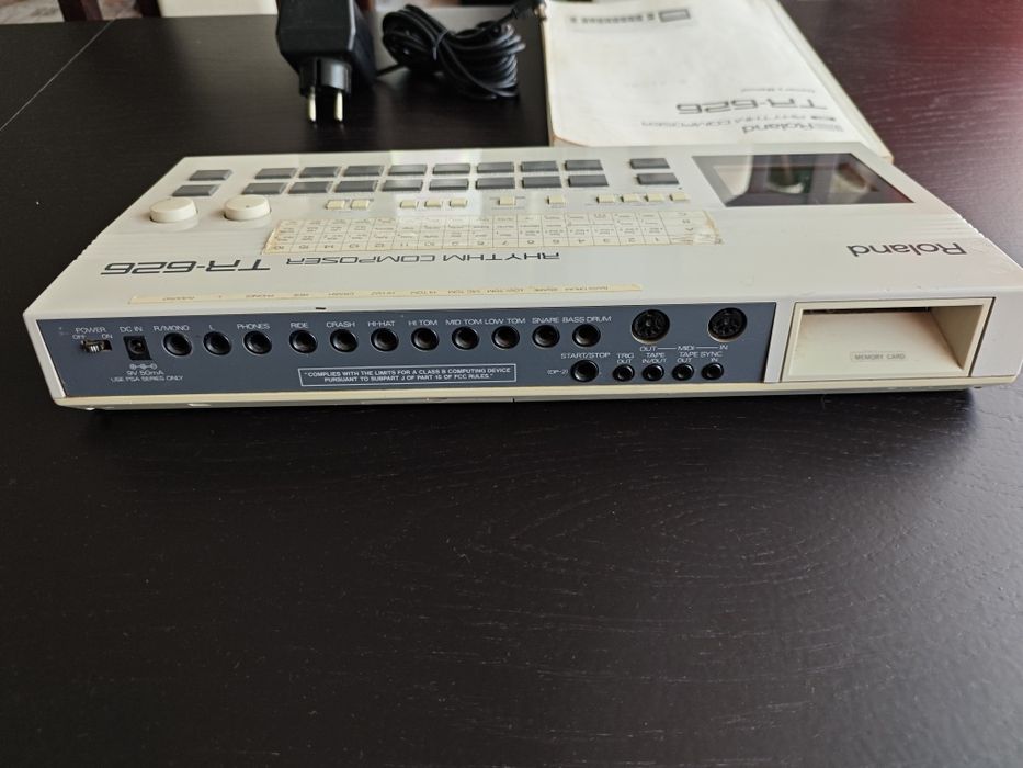 Aranżer perkusyjny Roland TR626