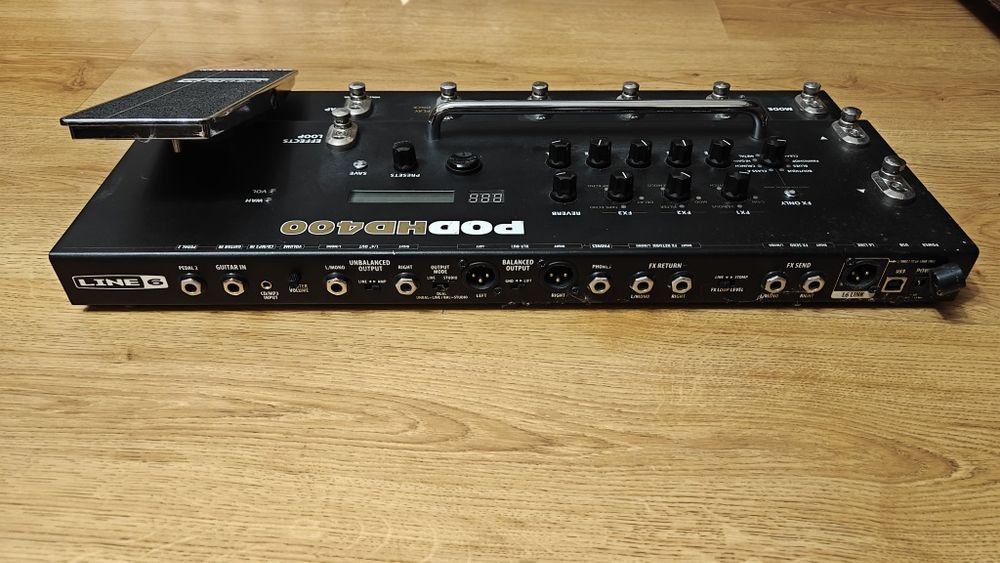 Miltiefekt Gitarowy LINE6 POD HD400